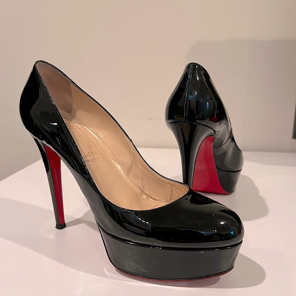 Christian Louboutin Black Patent Leather Bianca Platform Pumps size 39 1/2
